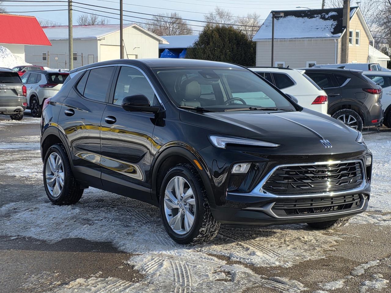 2024 Buick Encore GX Preferred AWD Photo2