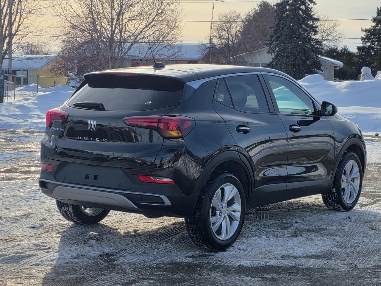2024 Buick Encore GX Preferred AWD Photo4
