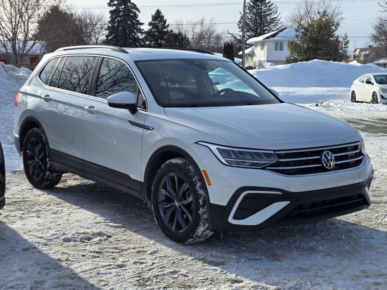 2023 Volkswagen Tiguan COMFORTLINE 4Motion Photo