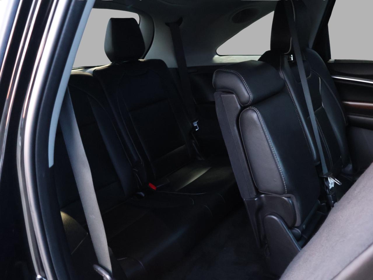 2018 Acura MDX 3.5L V6 SH-AWD w/Advance Package 360 CAMERA NAV DVD BLUETOOTH DVD LEATHER HEATED SEATS SUNROOF CRUISE ALLOYS Photo