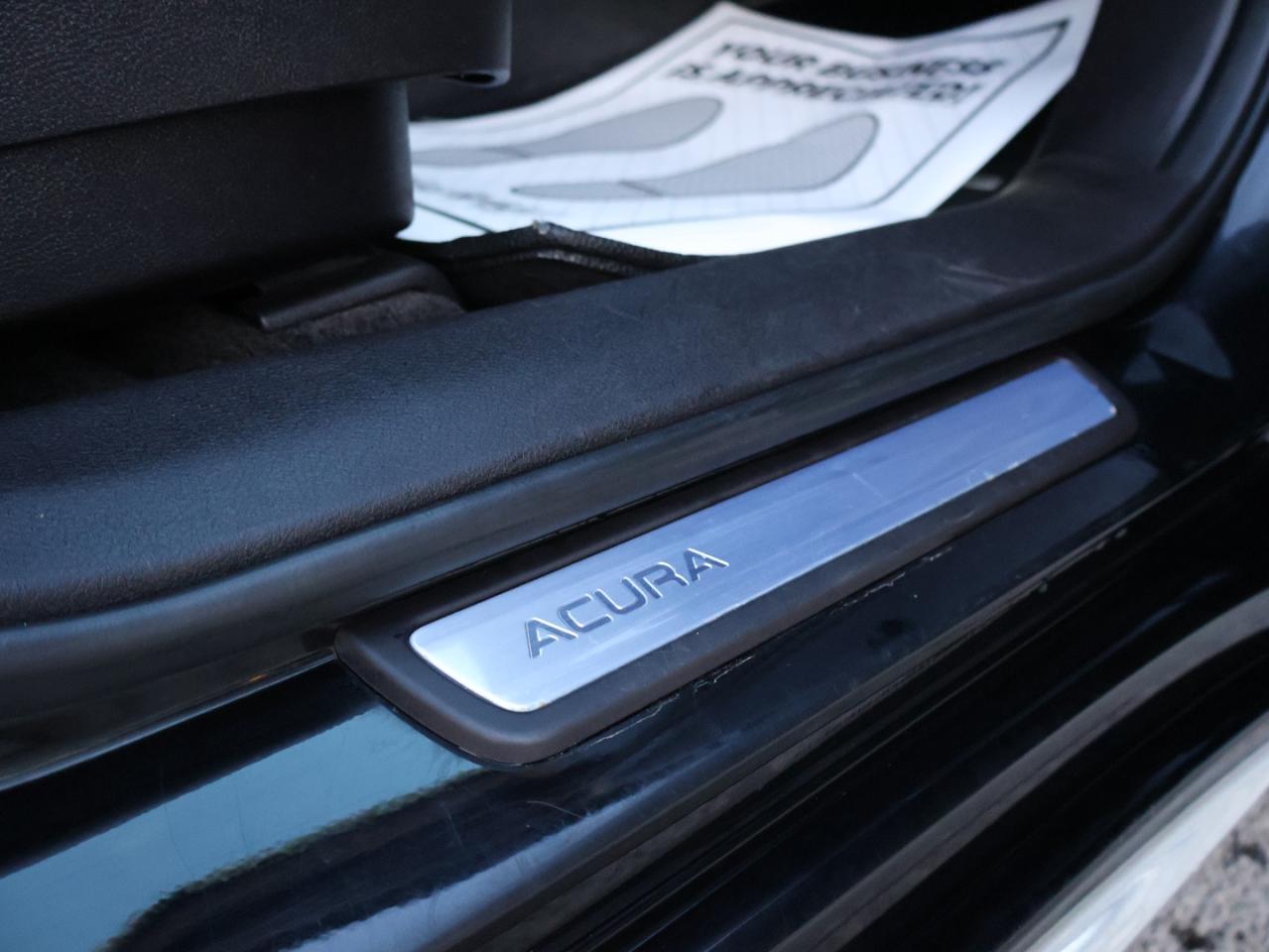 2018 Acura MDX 3.5L V6 SH-AWD w/Advance Package 360 CAMERA NAV DVD BLUETOOTH DVD LEATHER HEATED SEATS SUNROOF CRUISE ALLOYS Photo