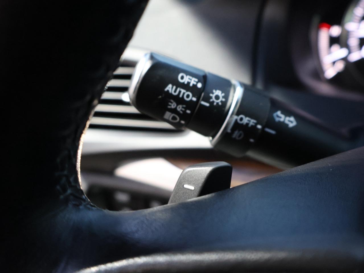 2018 Acura MDX 3.5L V6 SH-AWD w/Advance Package 360 CAMERA NAV DVD BLUETOOTH DVD LEATHER HEATED SEATS SUNROOF CRUISE ALLOYS Photo