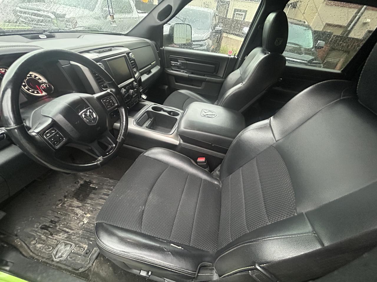 2017 RAM 1500 SPORT - Photo #9