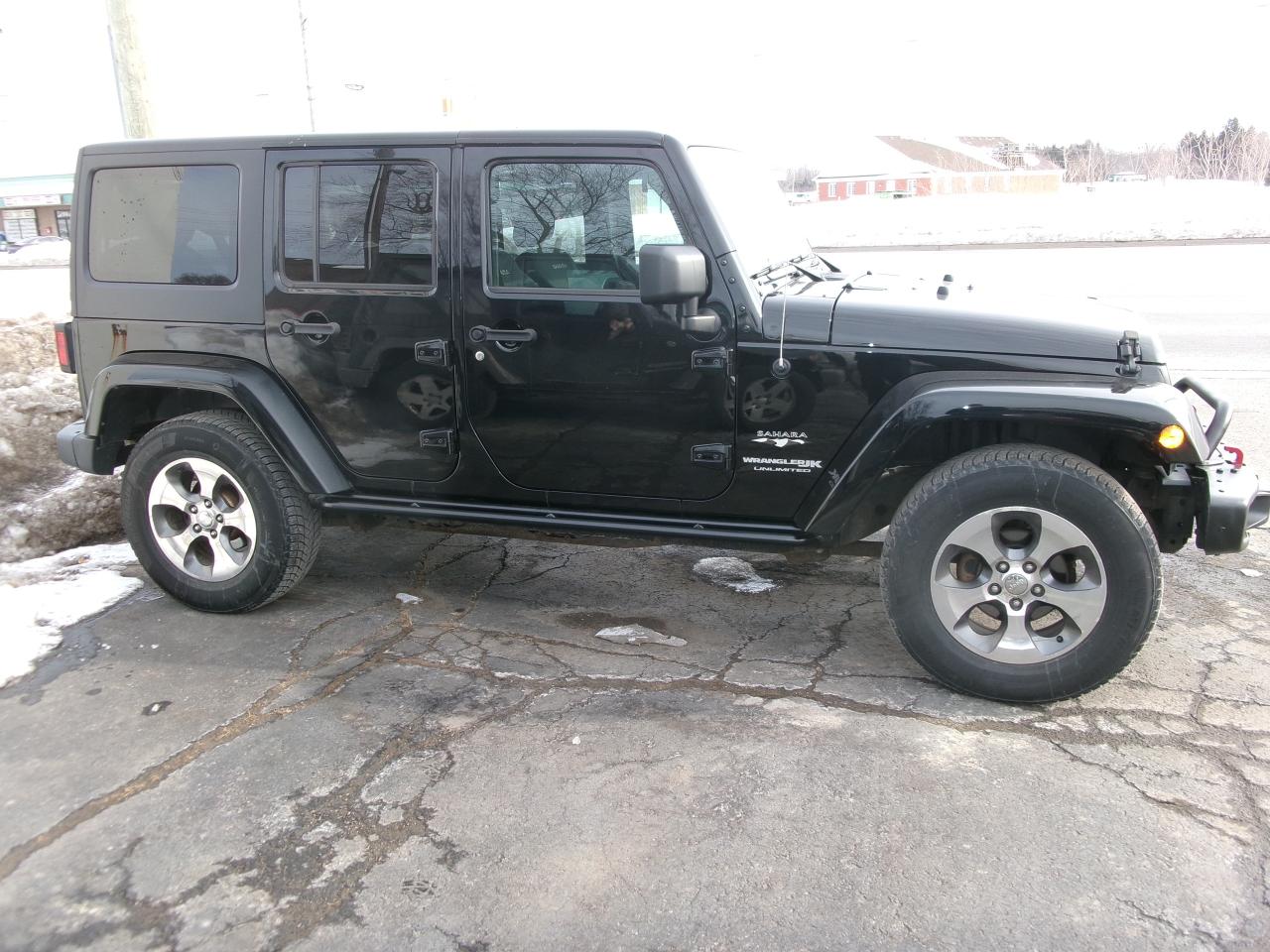 2018 Jeep Wrangler Unlimited Sahara 4X4 Photo