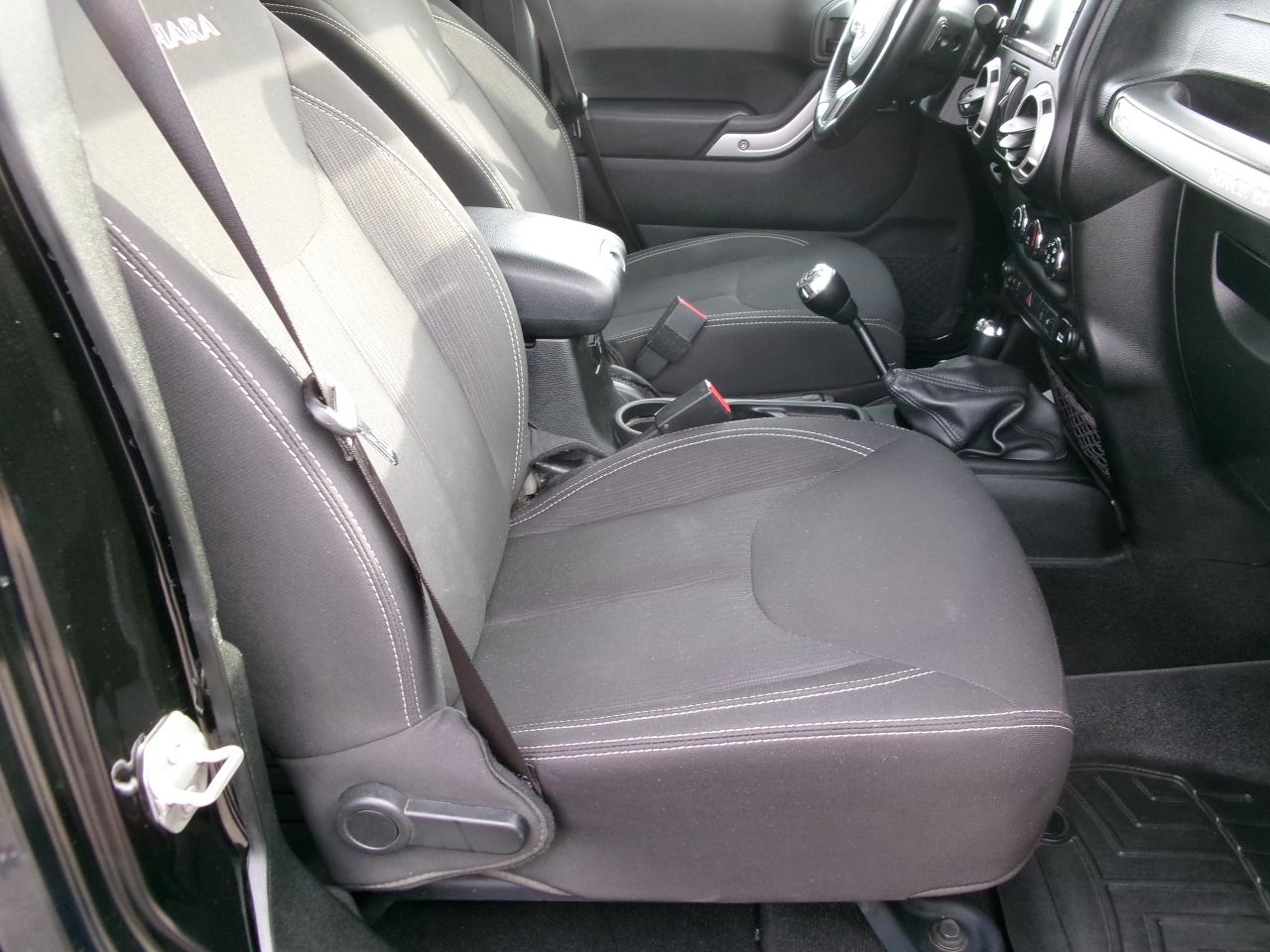 2018 Jeep Wrangler Unlimited Sahara 4X4 Photo