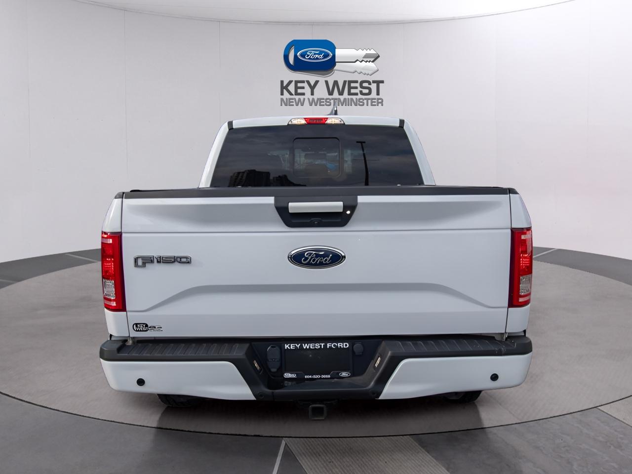 2016 Ford F-150 4WD SUPERCREW 145" XLT Photo4