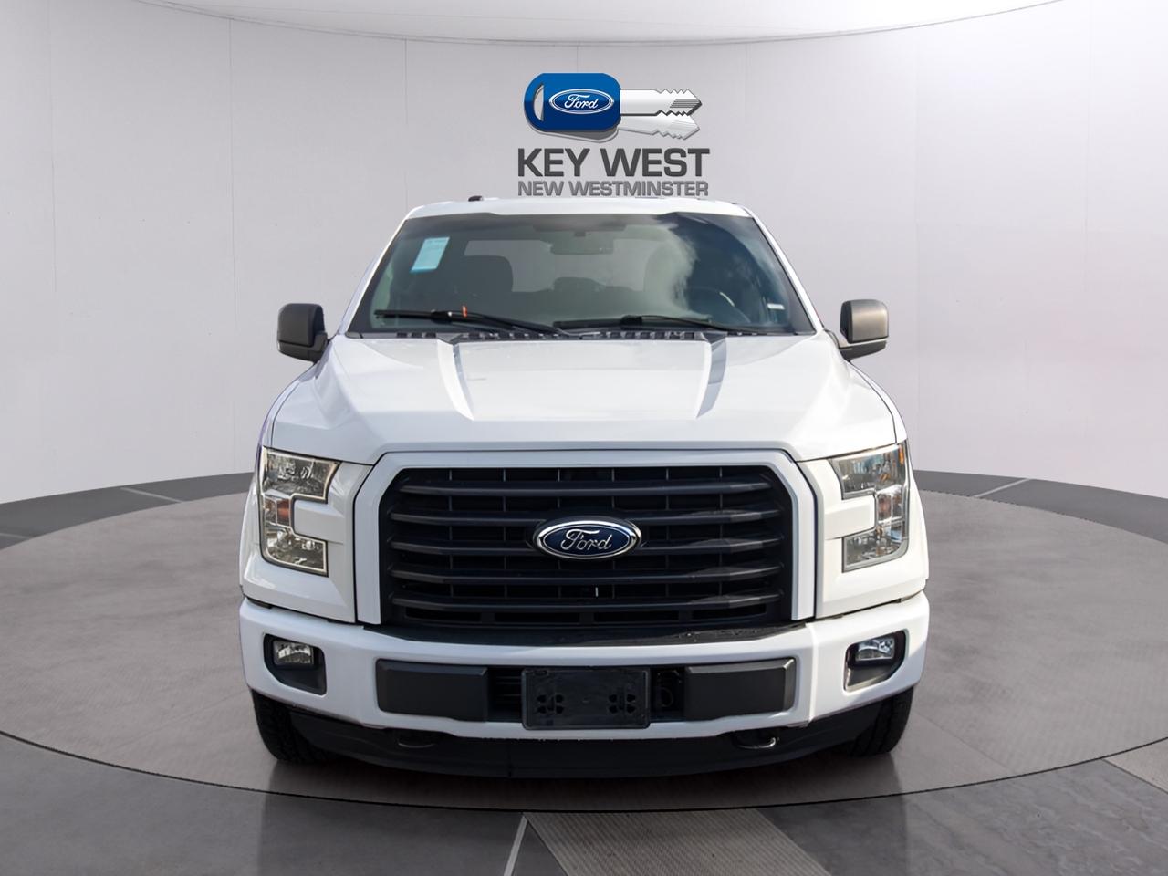 2016 Ford F-150 4WD SUPERCREW 145" XLT Photo4