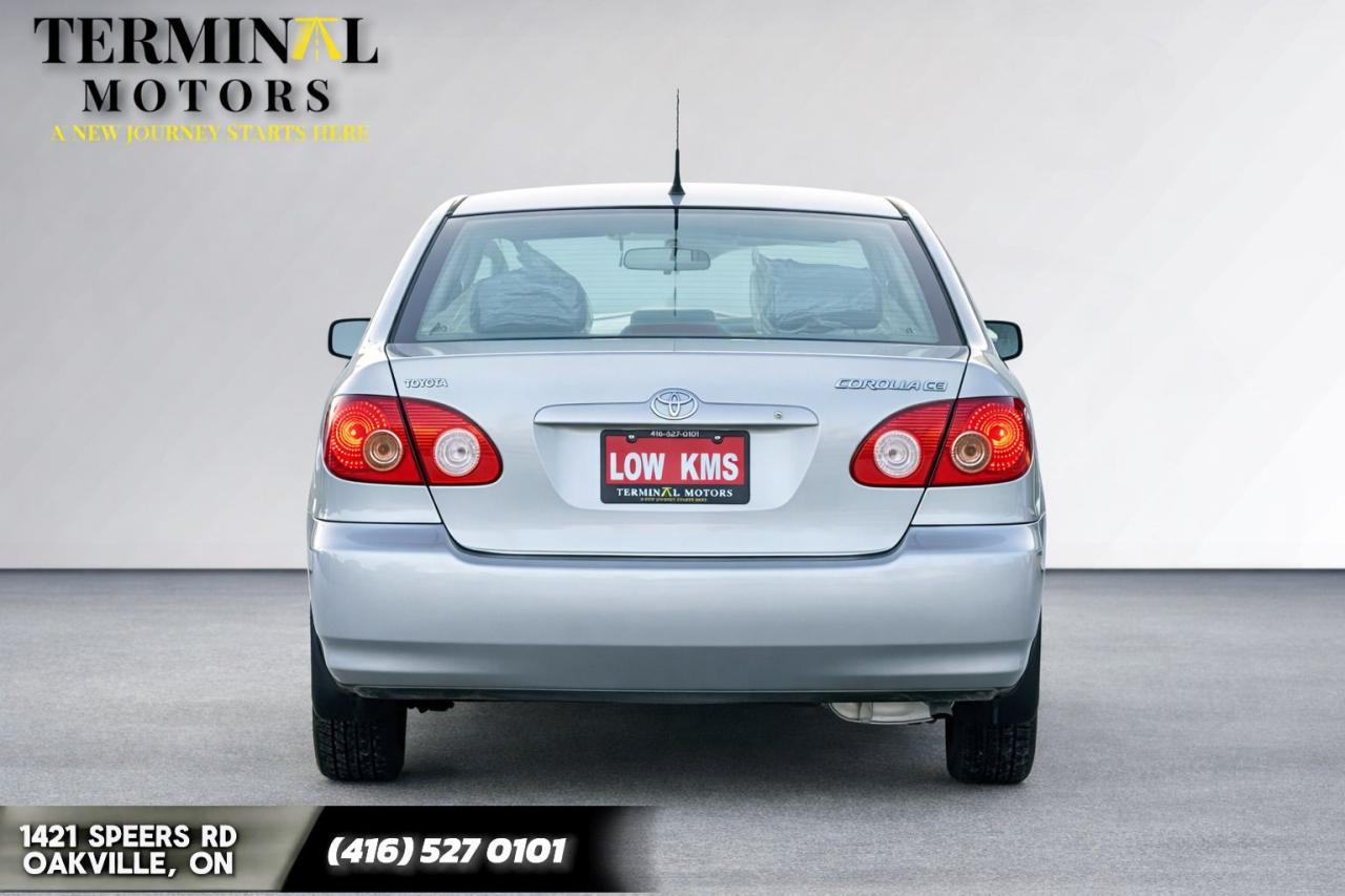 2006 Toyota Corolla CE Photo