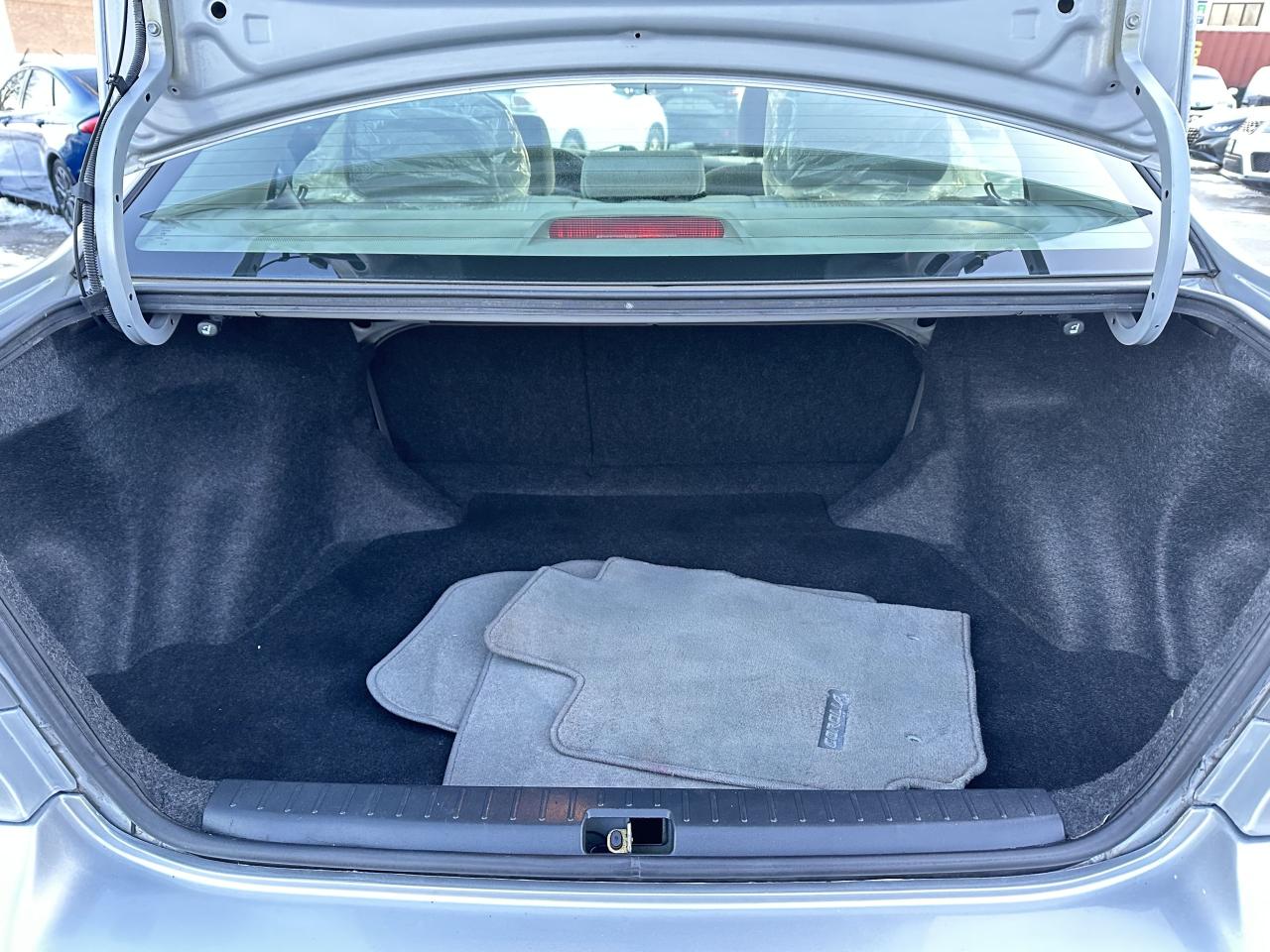 2006 Toyota Corolla CE Photo