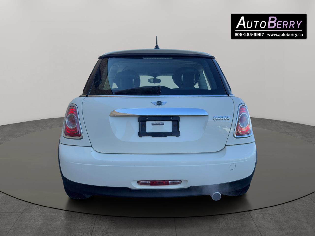 2011 MINI Cooper 2dr Cpe Classic Photo