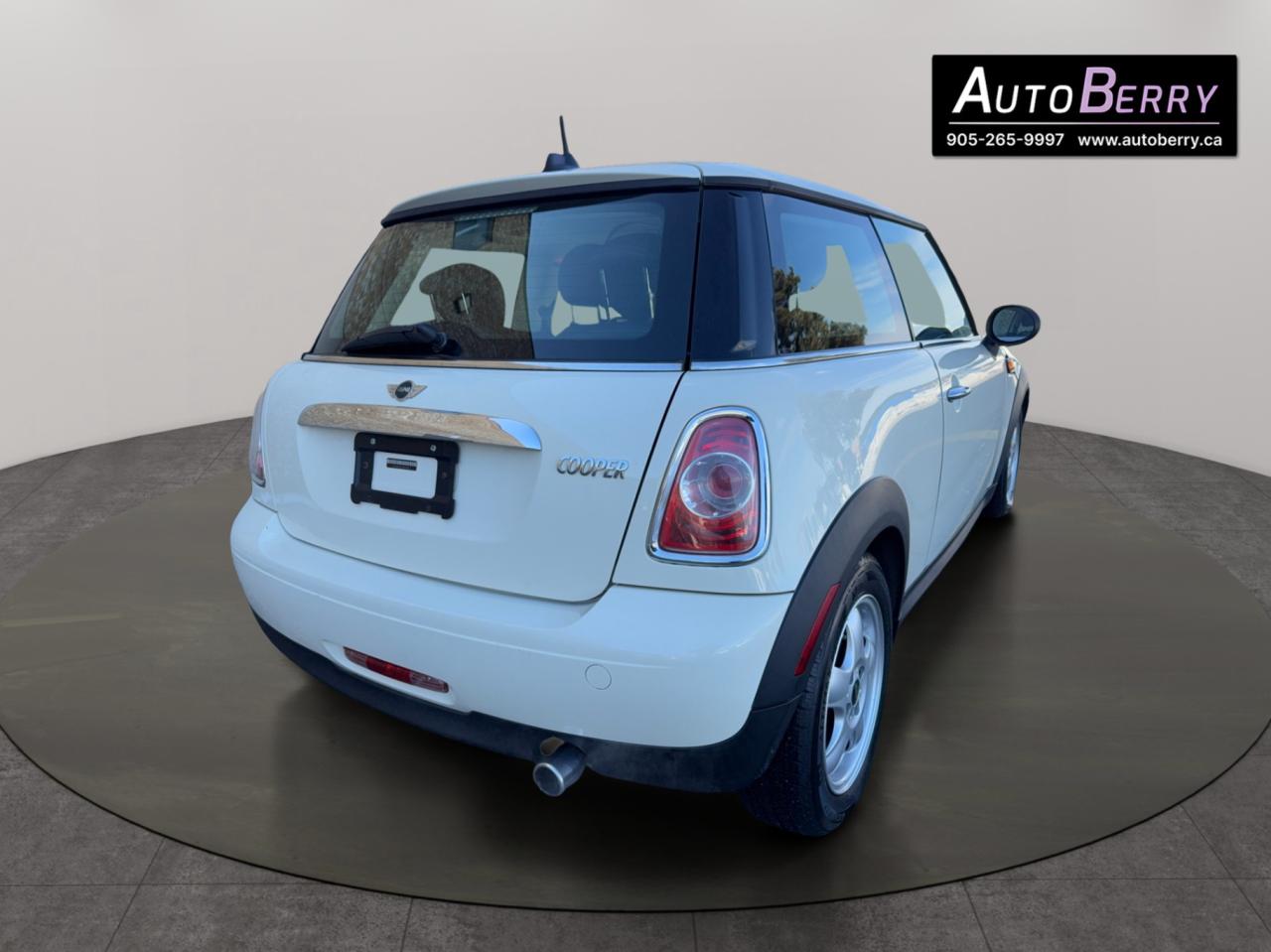 2011 MINI Cooper 2dr Cpe Classic Photo