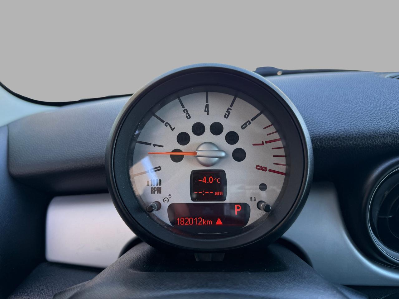 2011 MINI Cooper 2dr Cpe Classic Photo