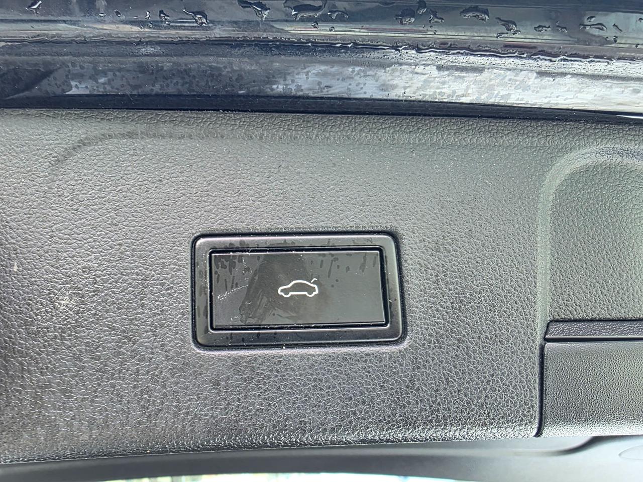 2018 Volkswagen Atlas 3.6 FSI Highline One Owner | Accident Free | Dealer Serviced Photo