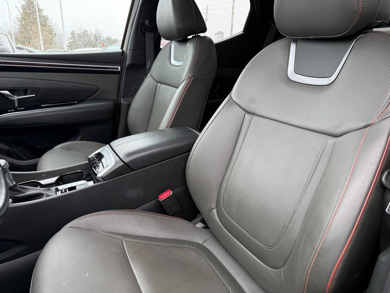 2023 Hyundai Santa Cruz Ultimate w/Colour Package NAV! Heated and Cooled Seats! Photo