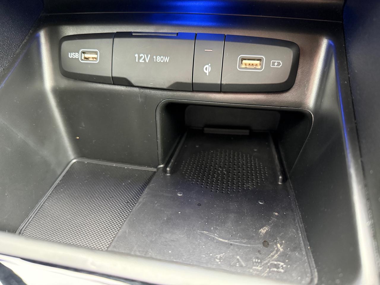 2023 Hyundai Santa Cruz Ultimate w/Colour Package NAV! Heated and Cooled Seats! Photo