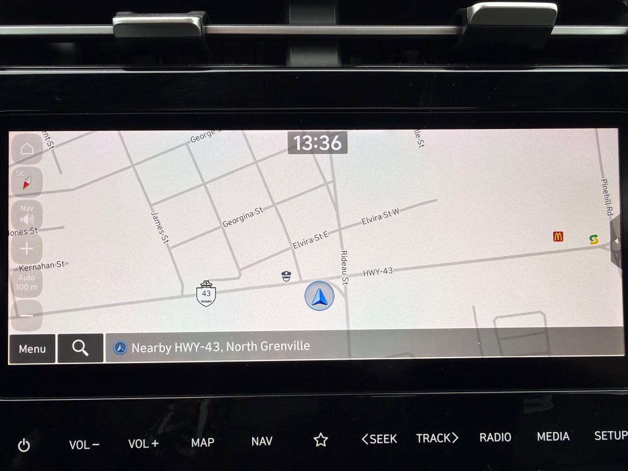 2023 Hyundai Santa Cruz Ultimate w/Colour Package NAV! Heated and Cooled Seats! Photo