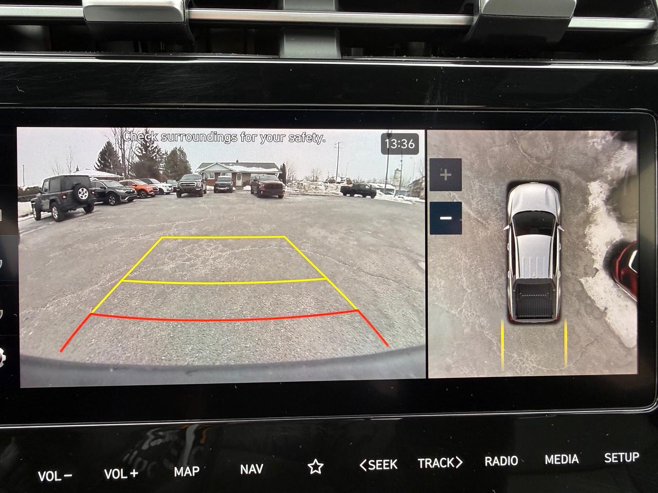 2023 Hyundai Santa Cruz Ultimate w/Colour Package NAV! Heated and Cooled Seats! Photo