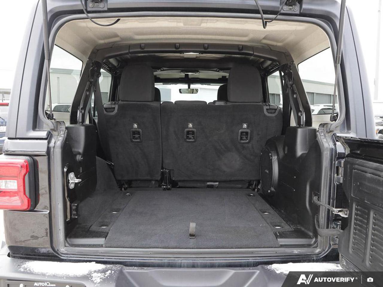 2018 Jeep Wrangler Unlimited Sahara Photo