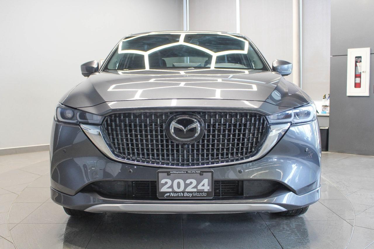 2024 Mazda CX-5 Signature HEADS UP DISPLAY - TURBO ENGINE - HEATED/VENTILATED SEATS Photo