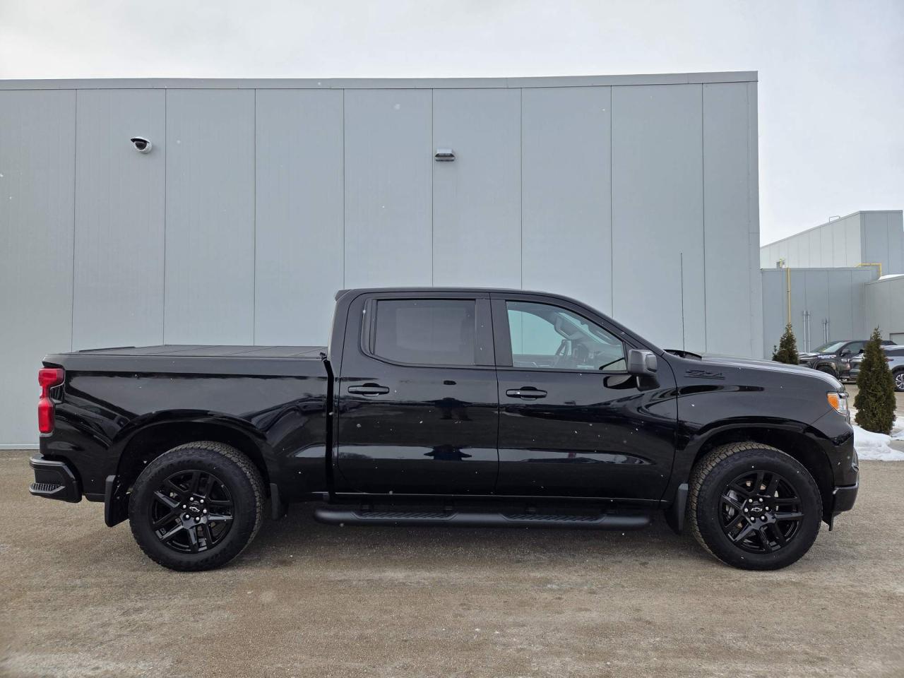 2025 Chevrolet Silverado 1500 RST Sunroof | Crew Cab | True North Edition | Z71 Photo