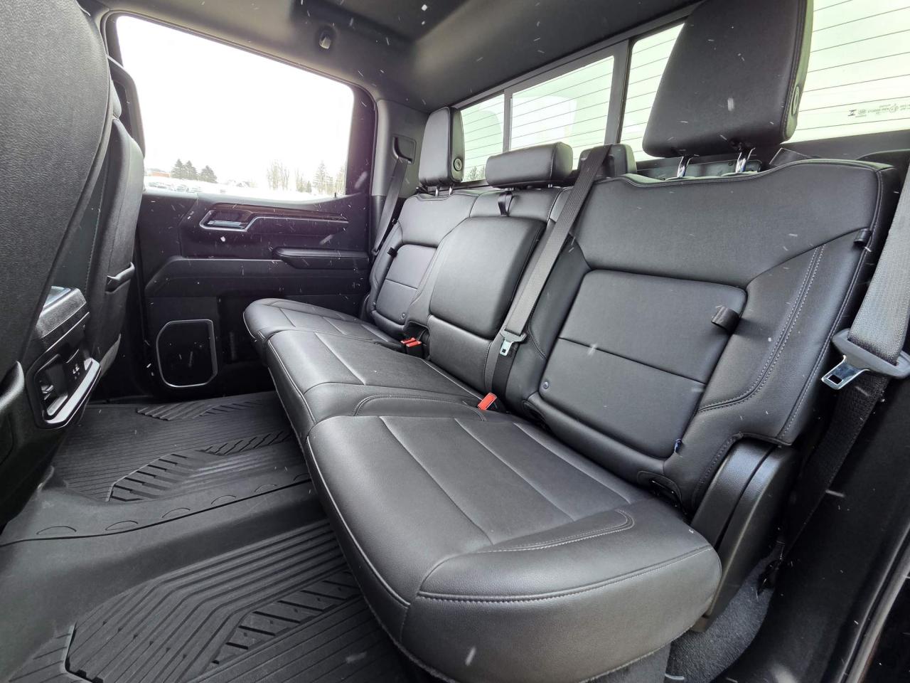 2025 Chevrolet Silverado 1500 RST Sunroof | Crew Cab | True North Edition | Z71 Photo