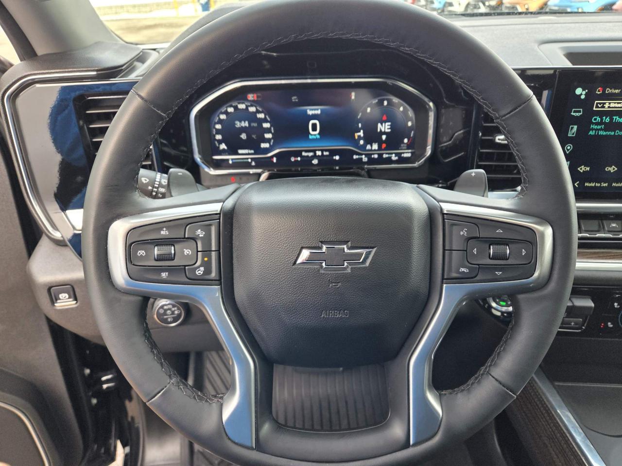 2025 Chevrolet Silverado 1500 RST Sunroof | Crew Cab | True North Edition | Z71 Photo