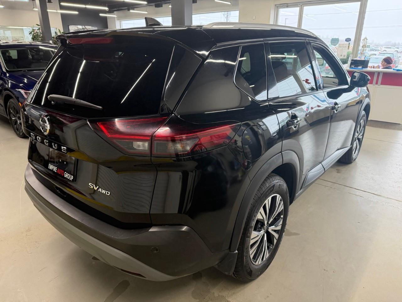 2021 Nissan Rogue SV Photo