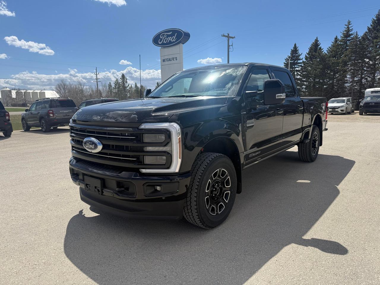 2026 Ford F-250 Super Duty SRW PLATINUM 4WD CREW CAB 6.75' BOX Photo3