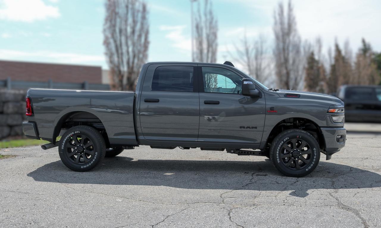 2026 RAM 2500 Big Horn 4x4 Crew Cab 6'4  Box Photo3