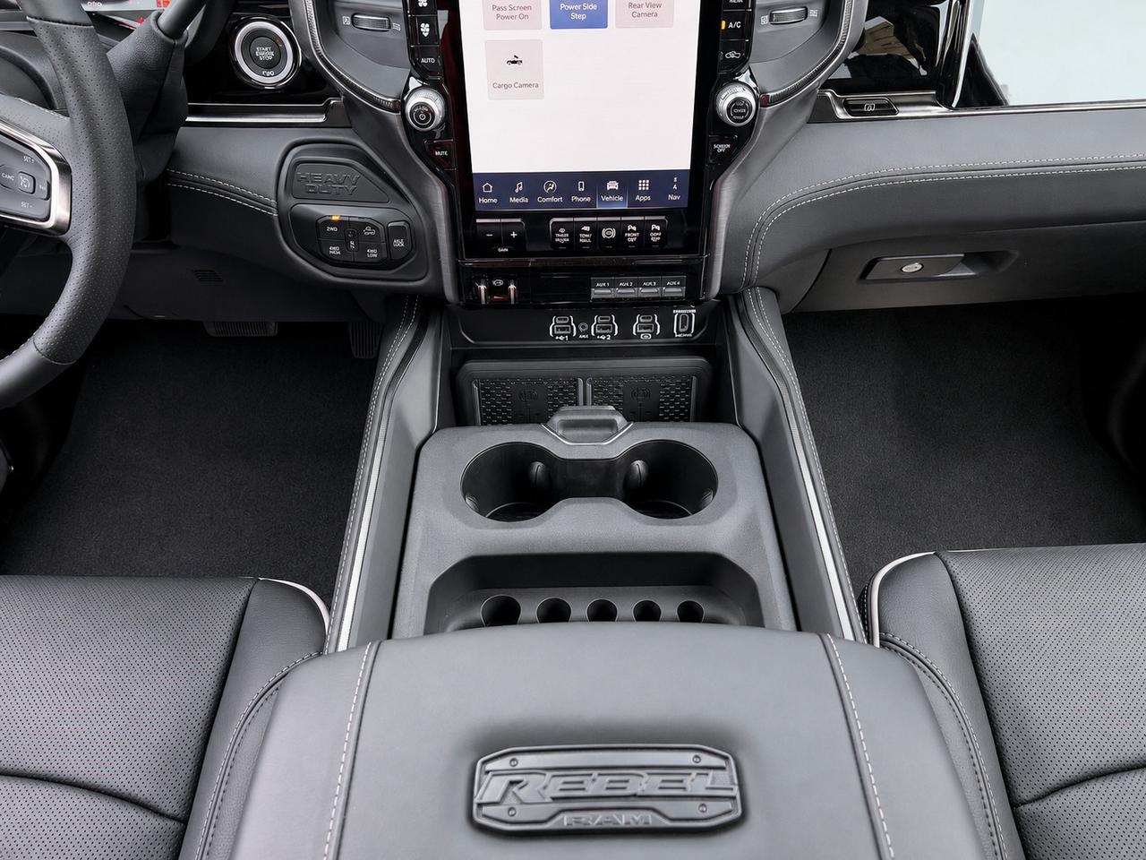 2026 RAM 2500 REBEL | 6.7L Diesel | Leather | Sunroof | Level 2 Photo