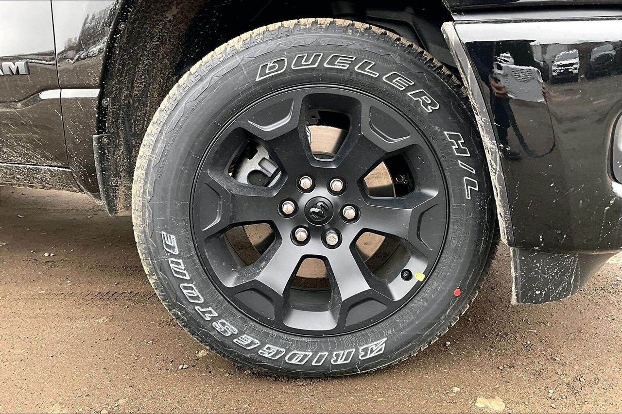 2026 RAM 1500 SPORT | HEMI | Leather | Pano Roof | Level 1 | 392 Photo
