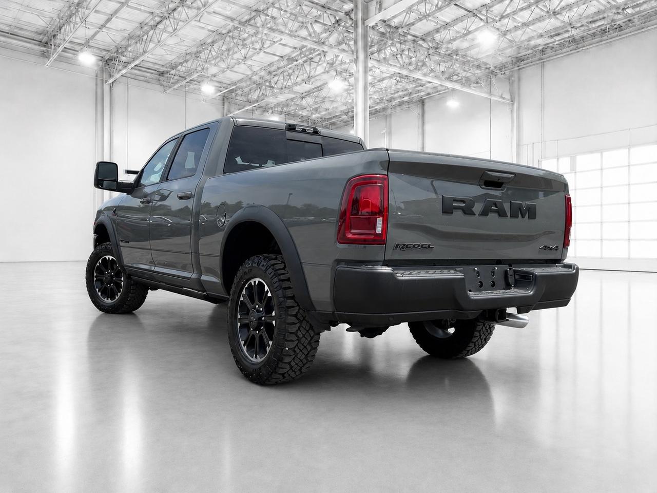 2026 RAM 2500 REBEL | 6.7L Diesel | Leather | Sunroof | Level 2 Photo