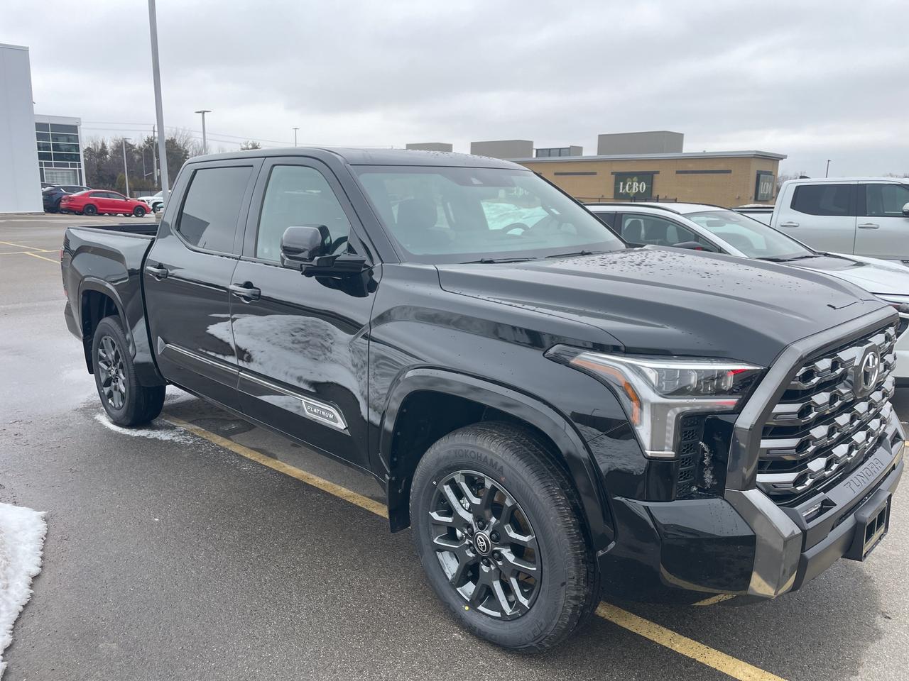 2026 Toyota Tundra Platinum Photo2