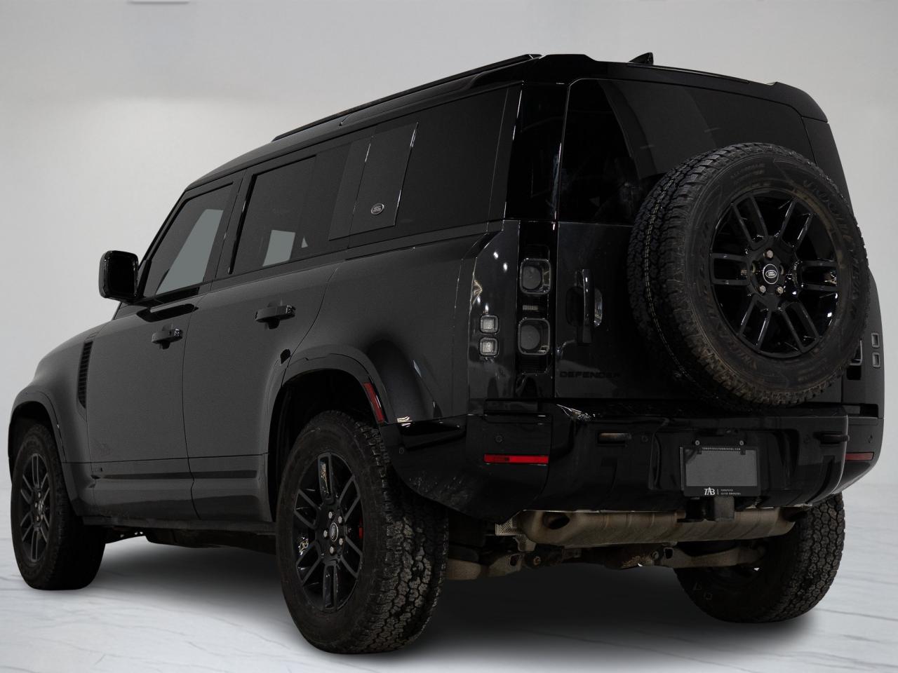 2022 Land Rover Defender P400 | X | 110 | PANO | HUD | MERIDIAN Photo