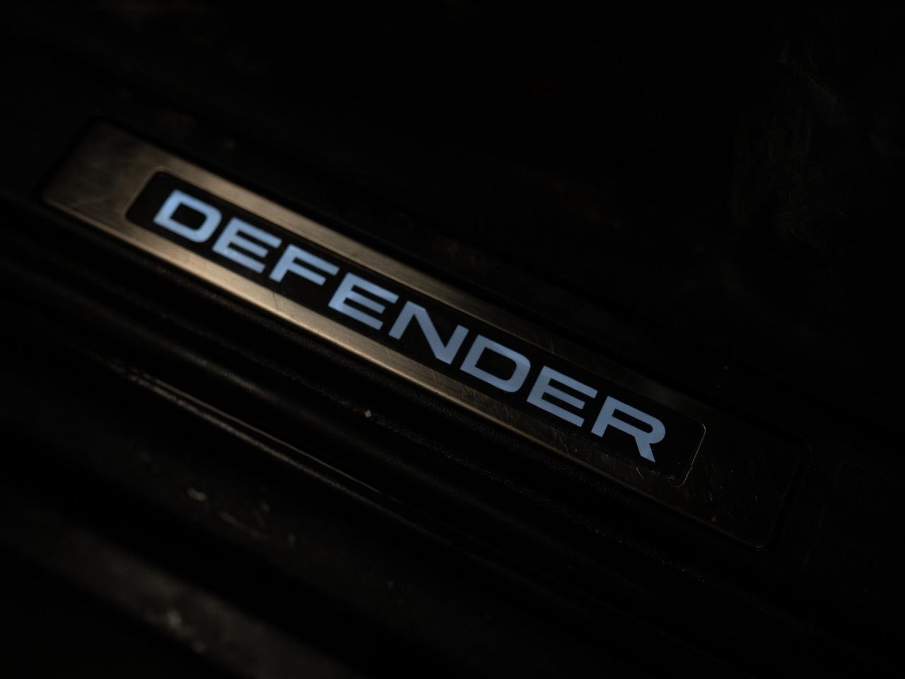 2022 Land Rover Defender P400 | X | 110 | PANO | HUD | MERIDIAN Photo