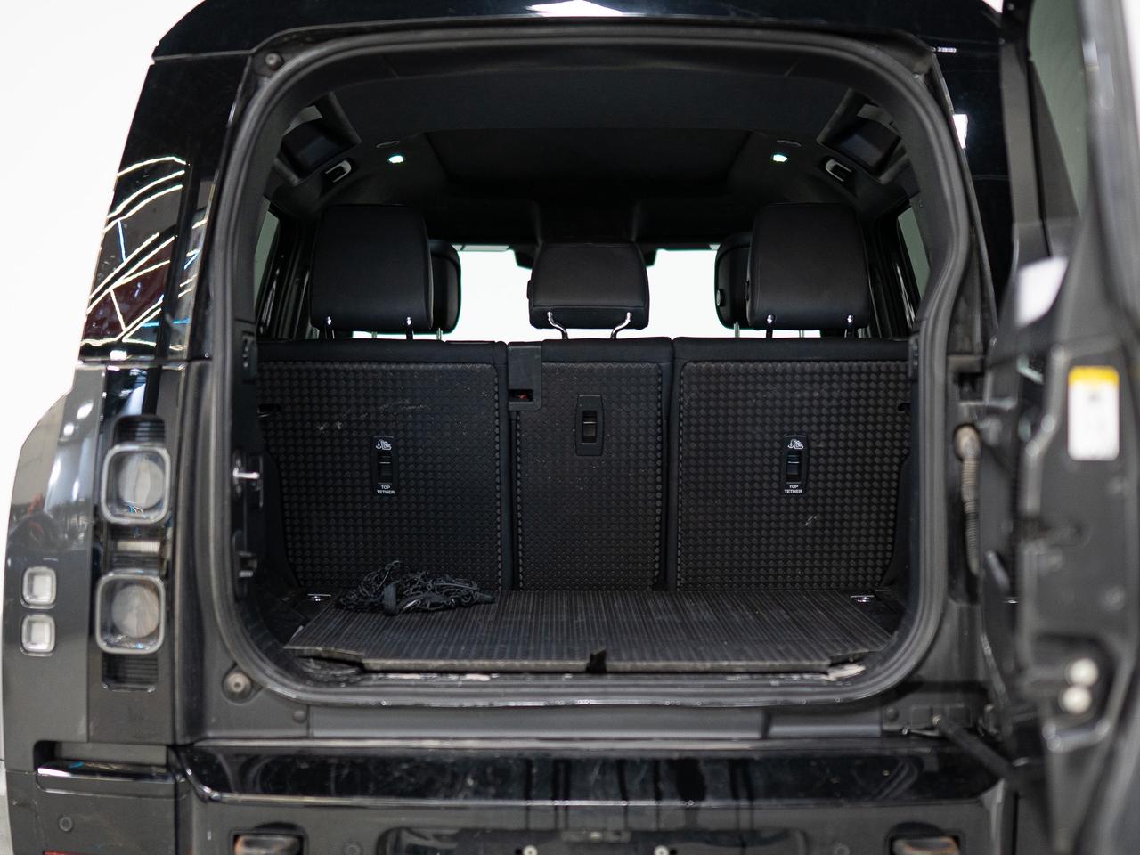 2022 Land Rover Defender P400 | X | 110 | PANO | HUD | MERIDIAN Photo