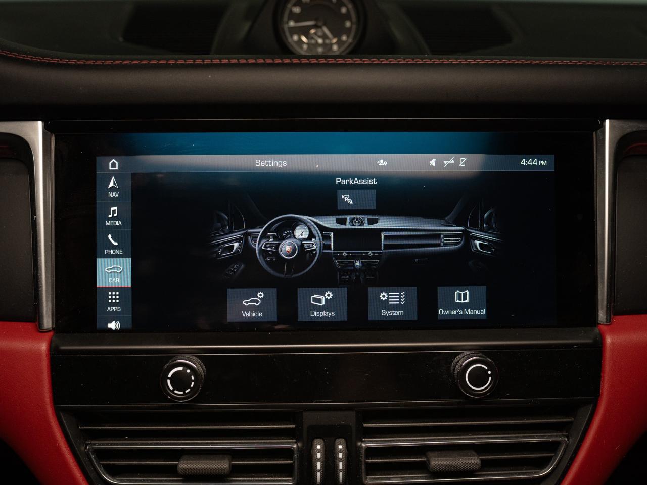 2023 Porsche Macan PREMIUM PLUS PKG | RED LEATHER | PANO | 20 IN Photo