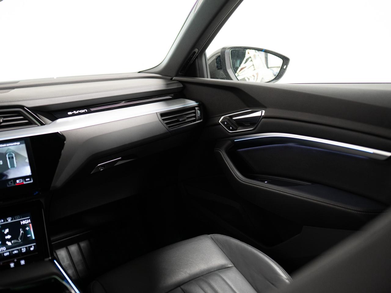 2023 Audi E-Tron TECHNIK | S-LINE | PANO | HUD | 20 IN Photo