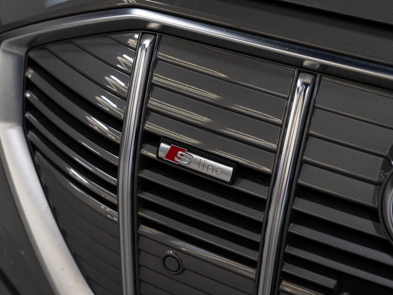 2023 Audi E-Tron TECHNIK | S-LINE | PANO | HUD | 20 IN Photo