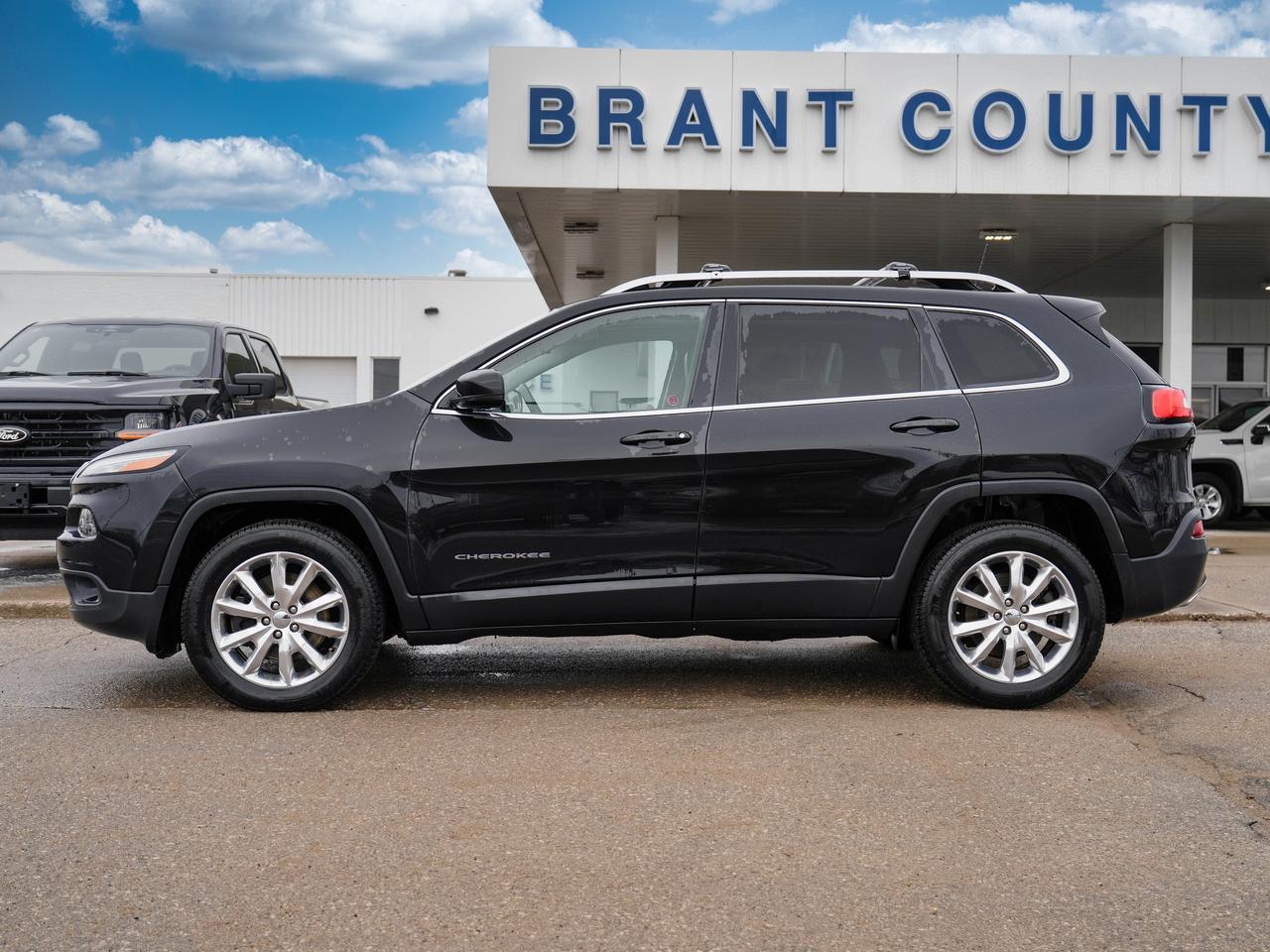 2016 Jeep Cherokee Limited | LEATHER | PANO ROOF | NAVI | 4WD Photo2