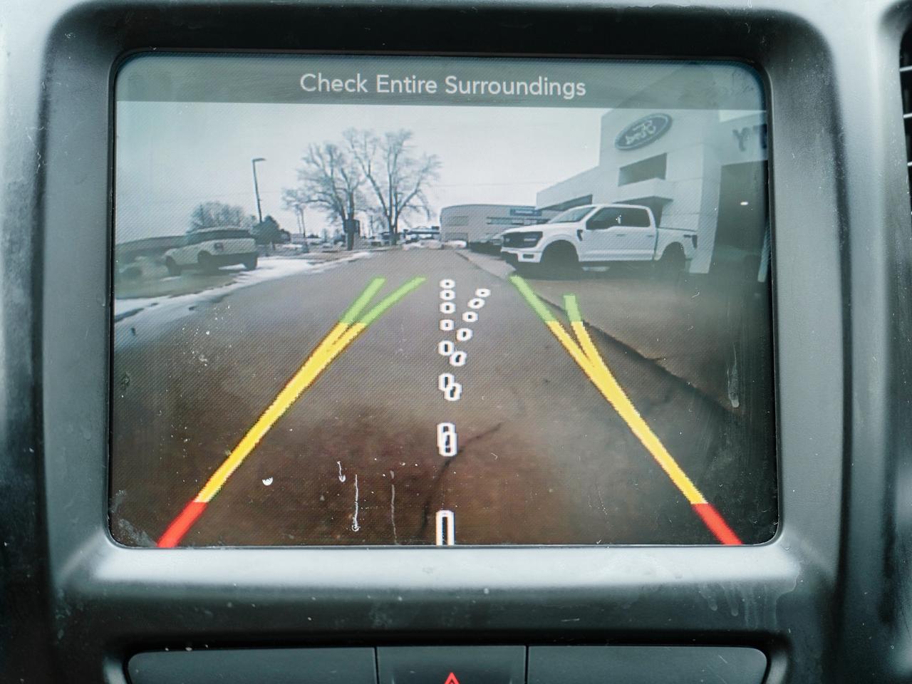 2016 Jeep Cherokee Limited | LEATHER | PANO ROOF | NAVI | 4WD Photo