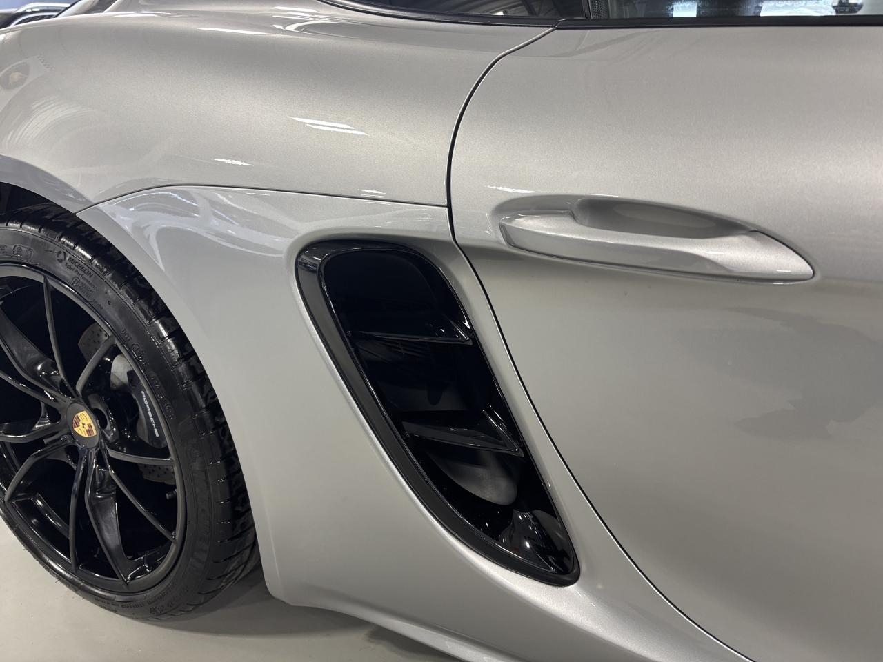 2018 Porsche 718 Cayman Coupe|PDK|SPORTCHRONO|NAV|BOSE|REDLEATHER|REDBELTS Photo