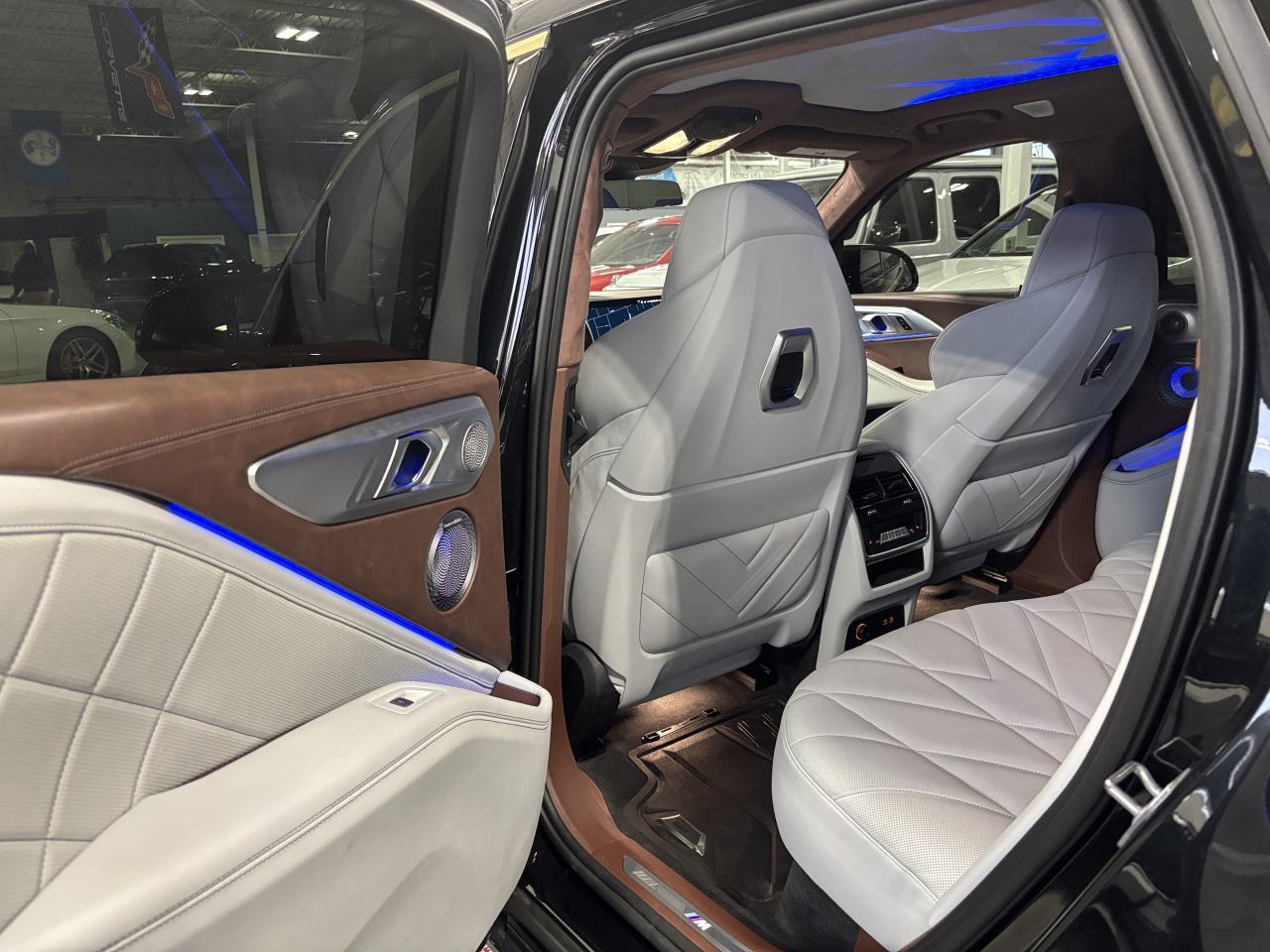 2024 BMW XM 644HP|AWD|NO LUX TAX|BOWERSDIAMOND|NAV|ARVIEW|HUD| Photo