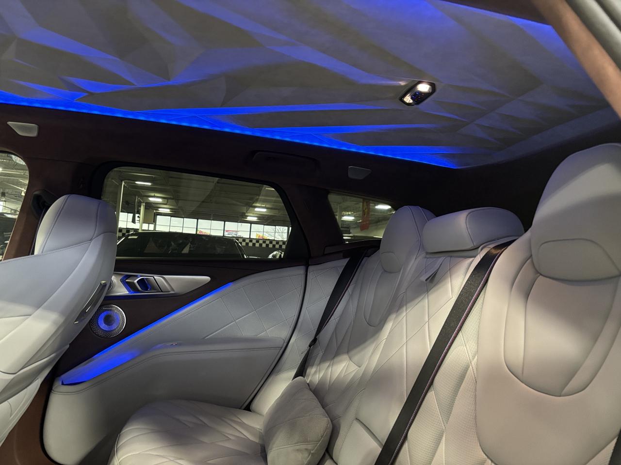 2024 BMW XM 644HP|AWD|NO LUX TAX|BOWERSDIAMOND|NAV|ARVIEW|HUD| Photo