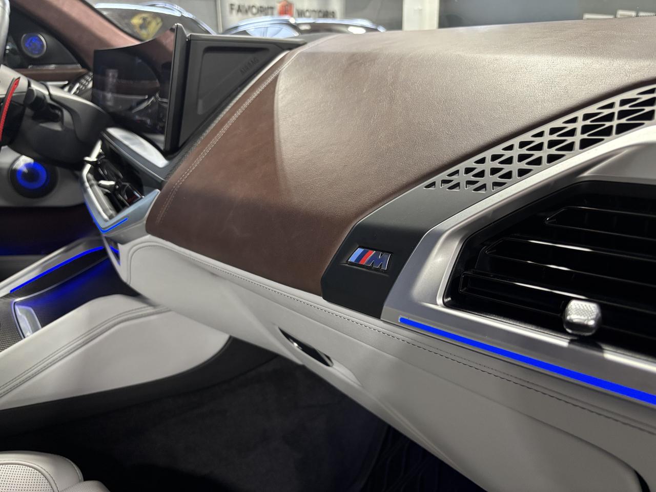 2024 BMW XM 644HP|AWD|NO LUX TAX|BOWERSDIAMOND|NAV|ARVIEW|HUD| Photo