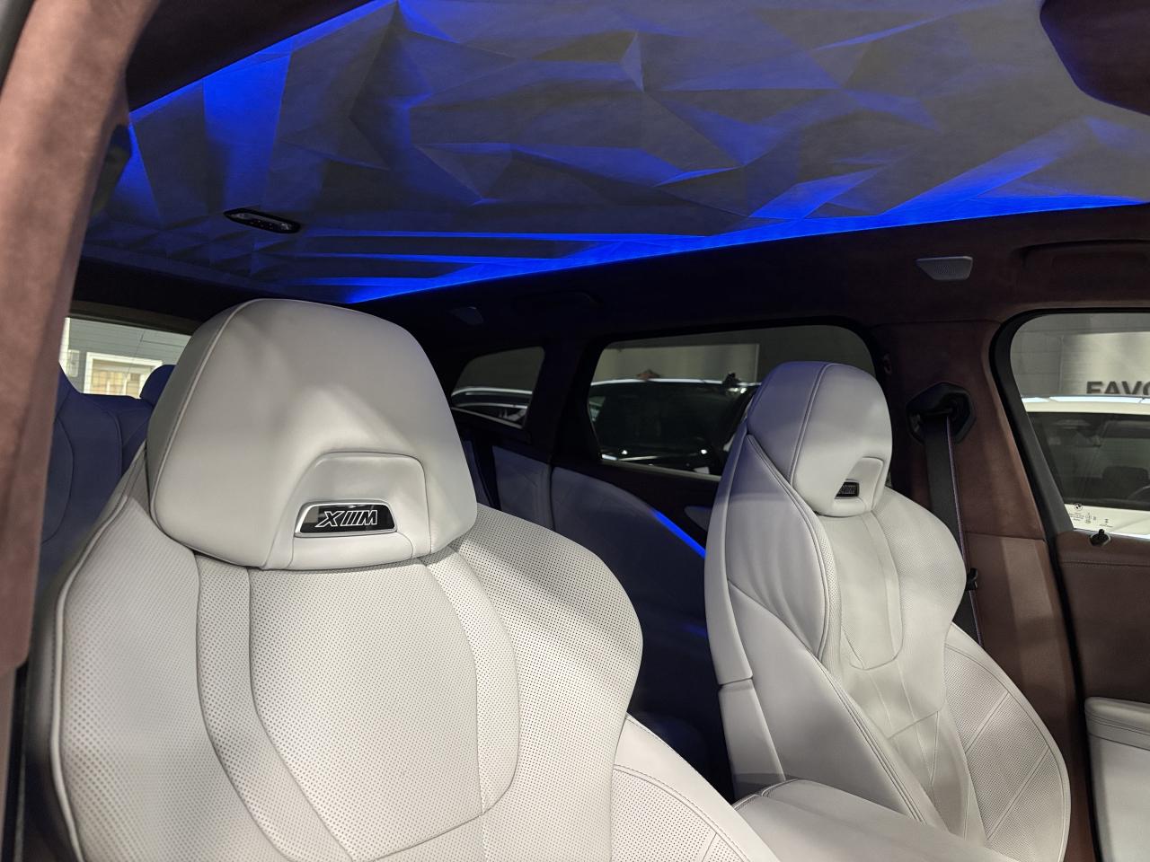 2024 BMW XM 644HP|AWD|NO LUX TAX|BOWERSDIAMOND|NAV|ARVIEW|HUD| Photo