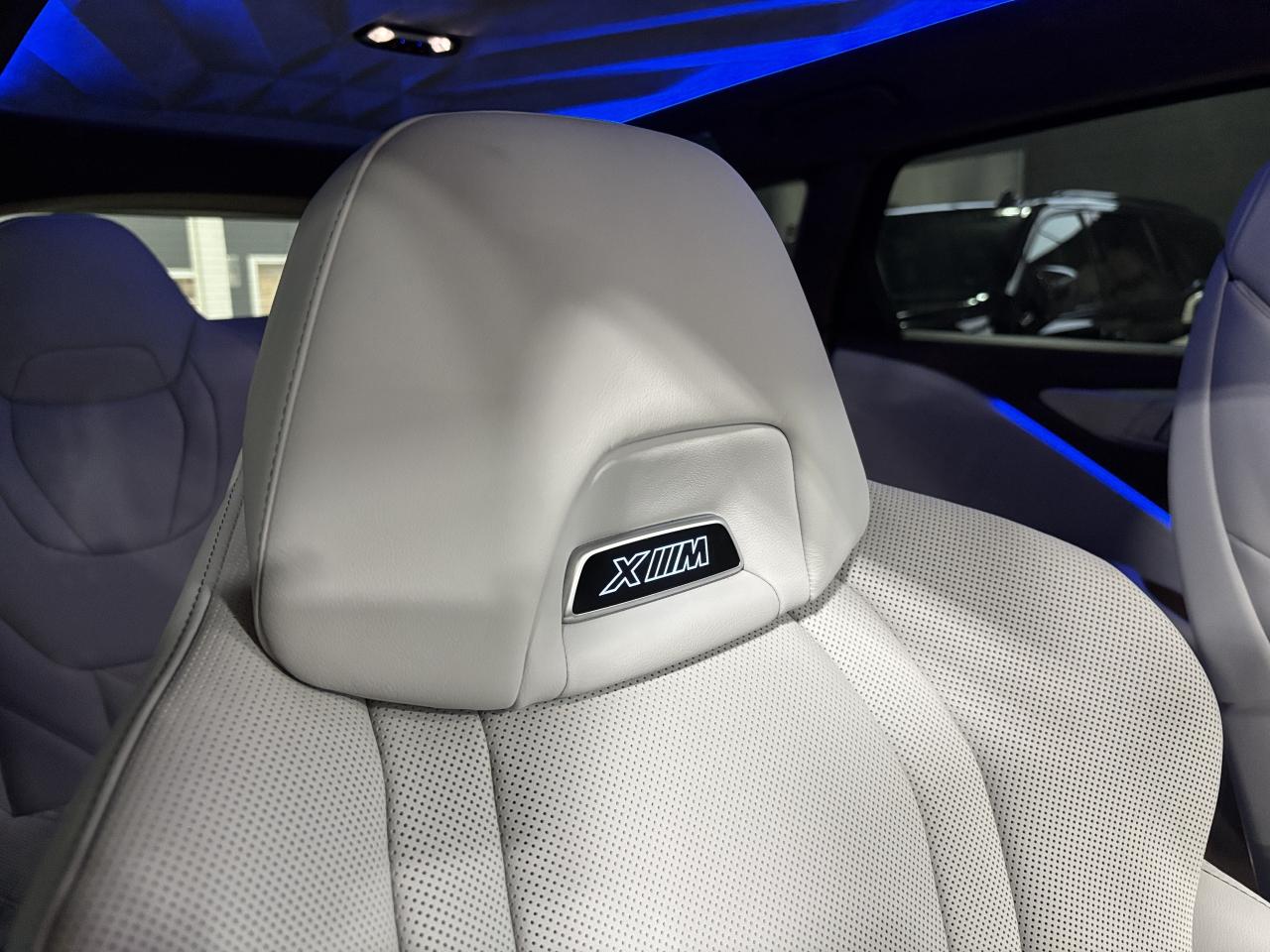 2024 BMW XM 644HP|AWD|NO LUX TAX|BOWERSDIAMOND|NAV|ARVIEW|HUD| Photo