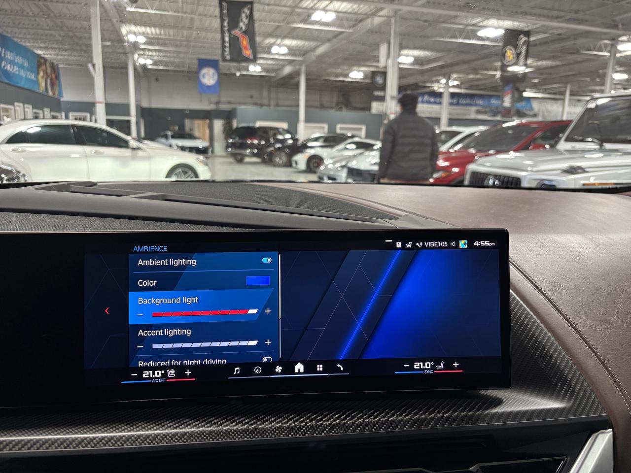 2024 BMW XM 644HP|AWD|NO LUX TAX|BOWERSDIAMOND|NAV|ARVIEW|HUD| Photo