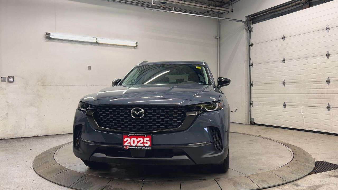 2025 Mazda CX-50 AWD | HTD LEATHER | PANO ROOF | CARPLAY | ALLOYS Photo3