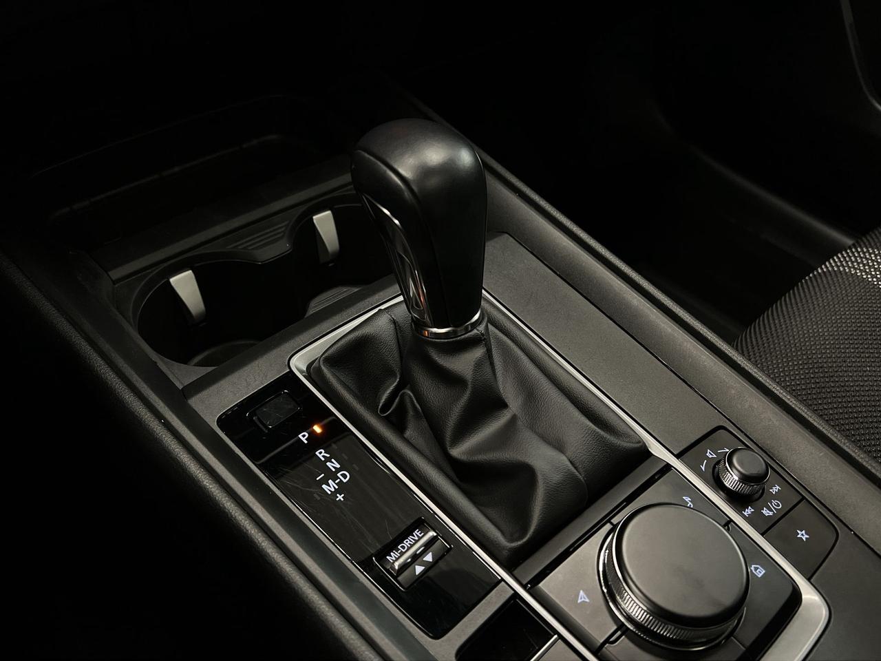 2025 Mazda CX-50 AWD | HTD LEATHER | PANO ROOF | CARPLAY | ALLOYS Photo